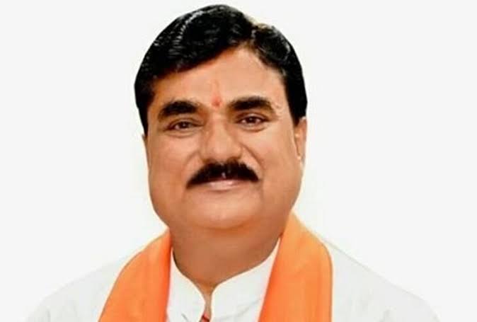 76 लाख छोटे किसानों की फसल का बीमा करवाकर सुरक्षा कवच देने जा रही है सरकार – कमल पटेल