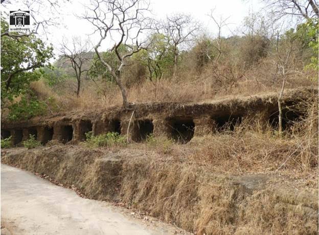 पुरातत्व स्मारक’ विषय पर निबंध लेखन और पेंटिंग प्रतियोगिताएं में ले ऑनलाइन भाग