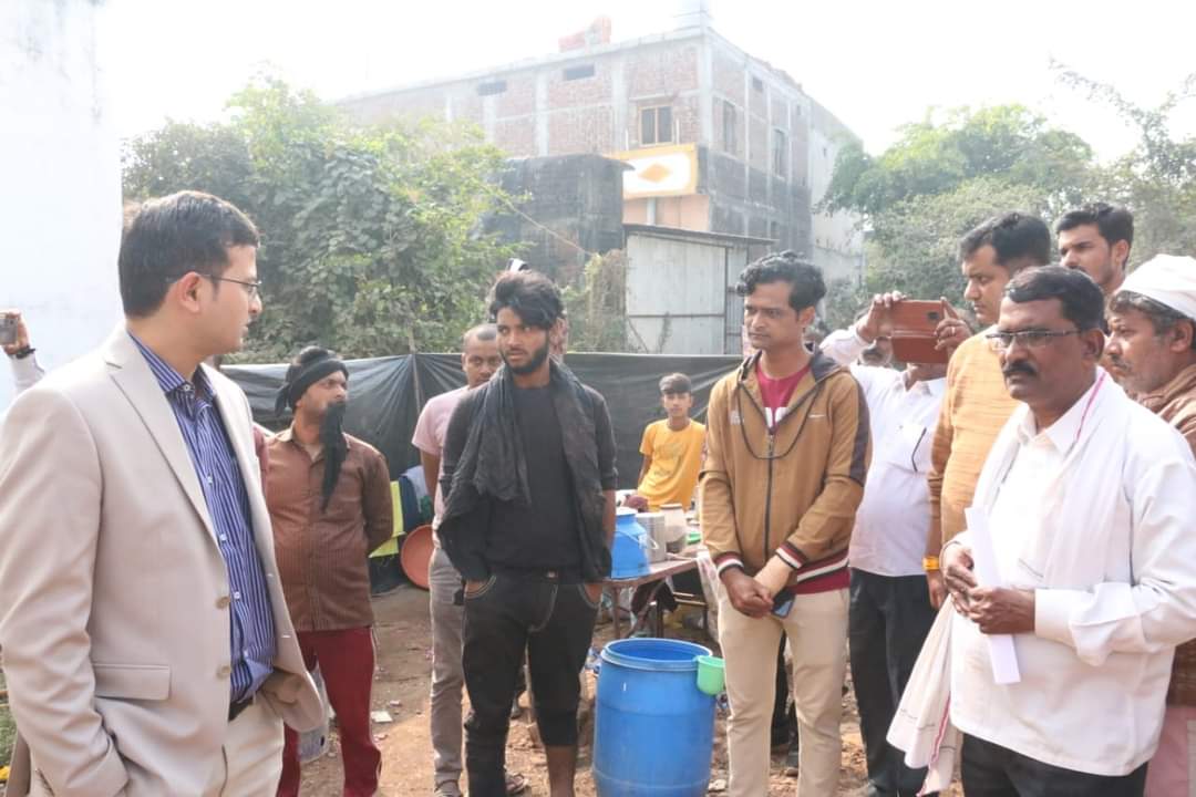 खरीदी केंद्रो पर किसानों को कोई परेशानी न हो : कलेक्टर नीरज कुमार सिंह