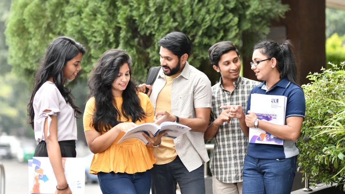 ग्रेजुएशन में जो सब्जेक्ट नहीं पढ़ा पीजी में उसे भी पढ़ पाएंगे, बस देनी होगी एंट्रेंस एग्जाम