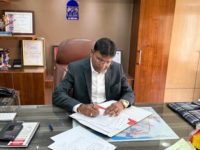 नवपदस्थ कमिश्नर आईएएस प्रकाश कुमार सर्वे ने नगर पालिक निगम कमिश्नर तथा एमडी स्मार्ट सिटी के रूप में पदभार ग्रहण किया