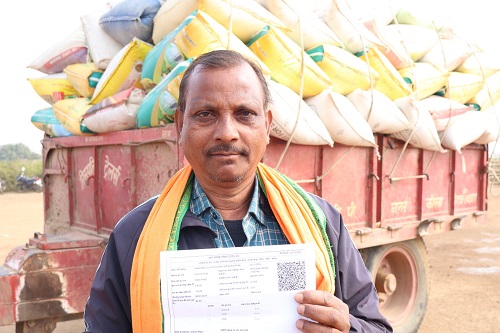 ऑनलाइन टोकन से लेकर त्वरित भुगतान तकः धान खरीदी व्यवस्था से संतुष्ट किसान चमरा सिंह