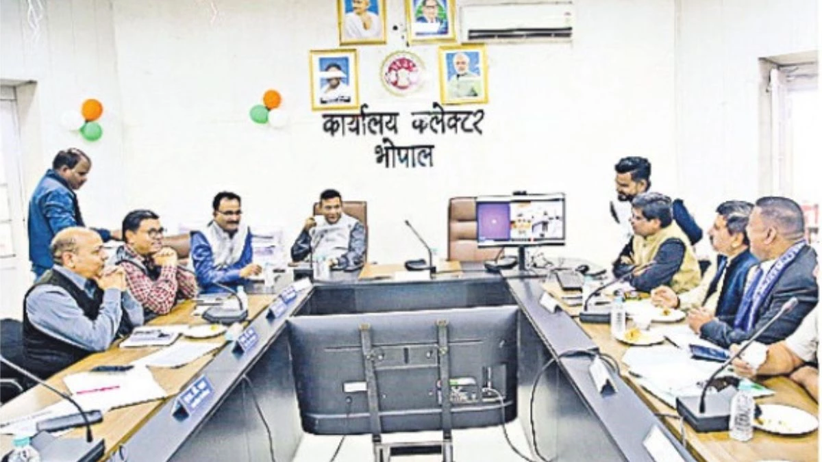 भोपाल की सात विधानसभा क्षेत्रों में बढ़े 1.40 लाख मतदाता, 82 हजार नए वोटर शामिल