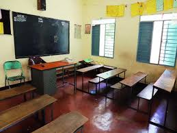 प्राइवेट स्कूलों में स्टूडेंट्स की संख्या ज्यादा:रायपुर में 10 में से 6 बच्चे निजी और 4 बच्चे सरकारी स्कूल में पढ़ रहे