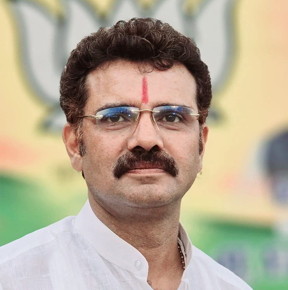 गरीब कल्याण और आत्मनिर्भर भारत की दिशा में ठोस कदम है बजट: संजय पाण्डेय