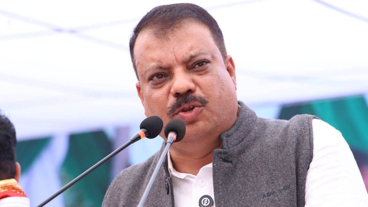 मध्य प्रदेश में विपक्ष के नेता उमंग सिंघार ने केन-बेतवा लिंक प्रोजेक्ट में गड़बड़ी का आरोप लगाया, जांच की मांग की