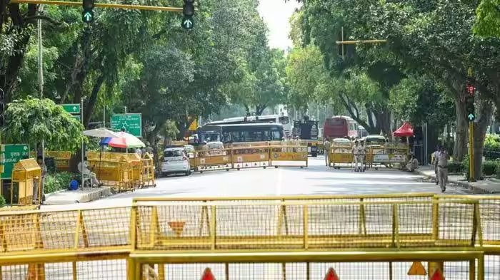चारों तरफ बैरिकेडिंग, मेट्रो पर भी जवान, जंतर-मंतर पर CEC ज्ञानेश कुमार के खिलाफ CJP का प्रदर्शन आज